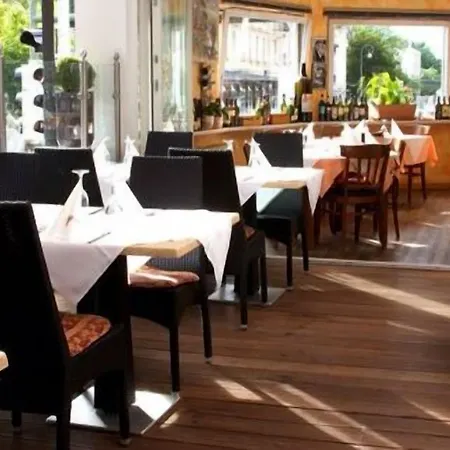 Sonata Hotel 3*